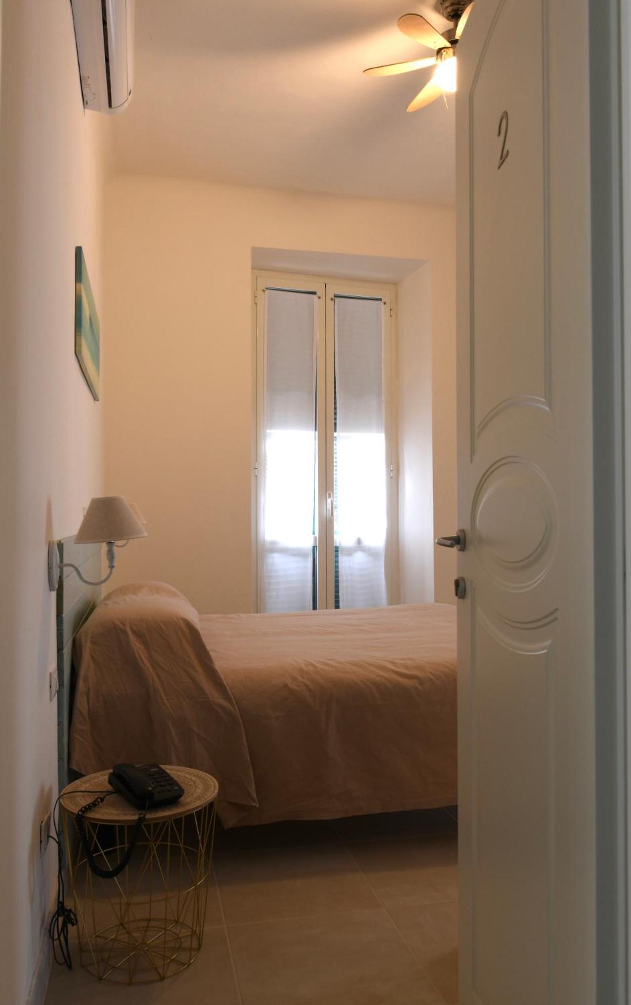 Hotel La Tavernetta فاراتسي المظهر الخارجي الصورة