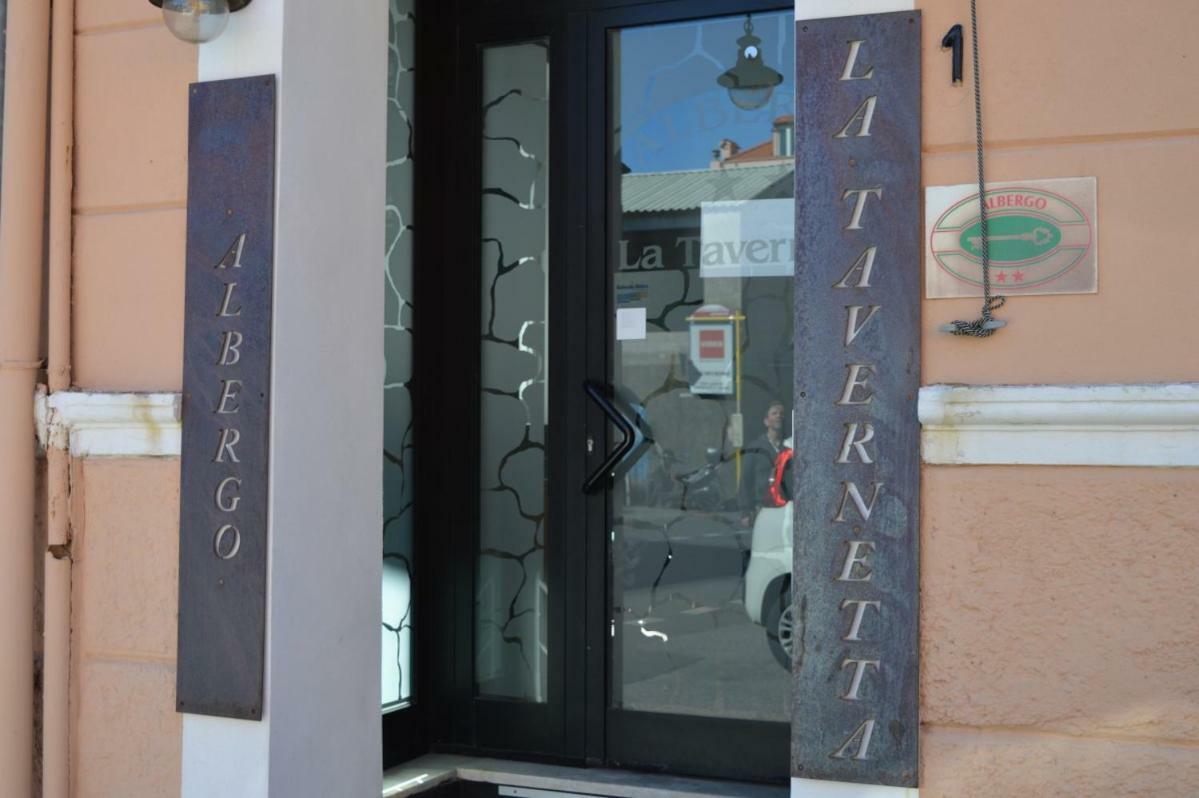 Hotel La Tavernetta فاراتسي المظهر الخارجي الصورة
